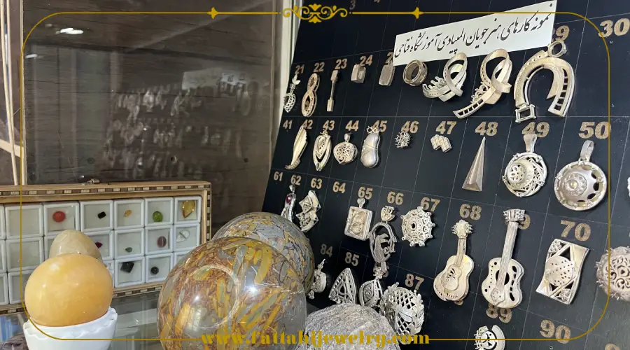 مشتری خودتان باشید